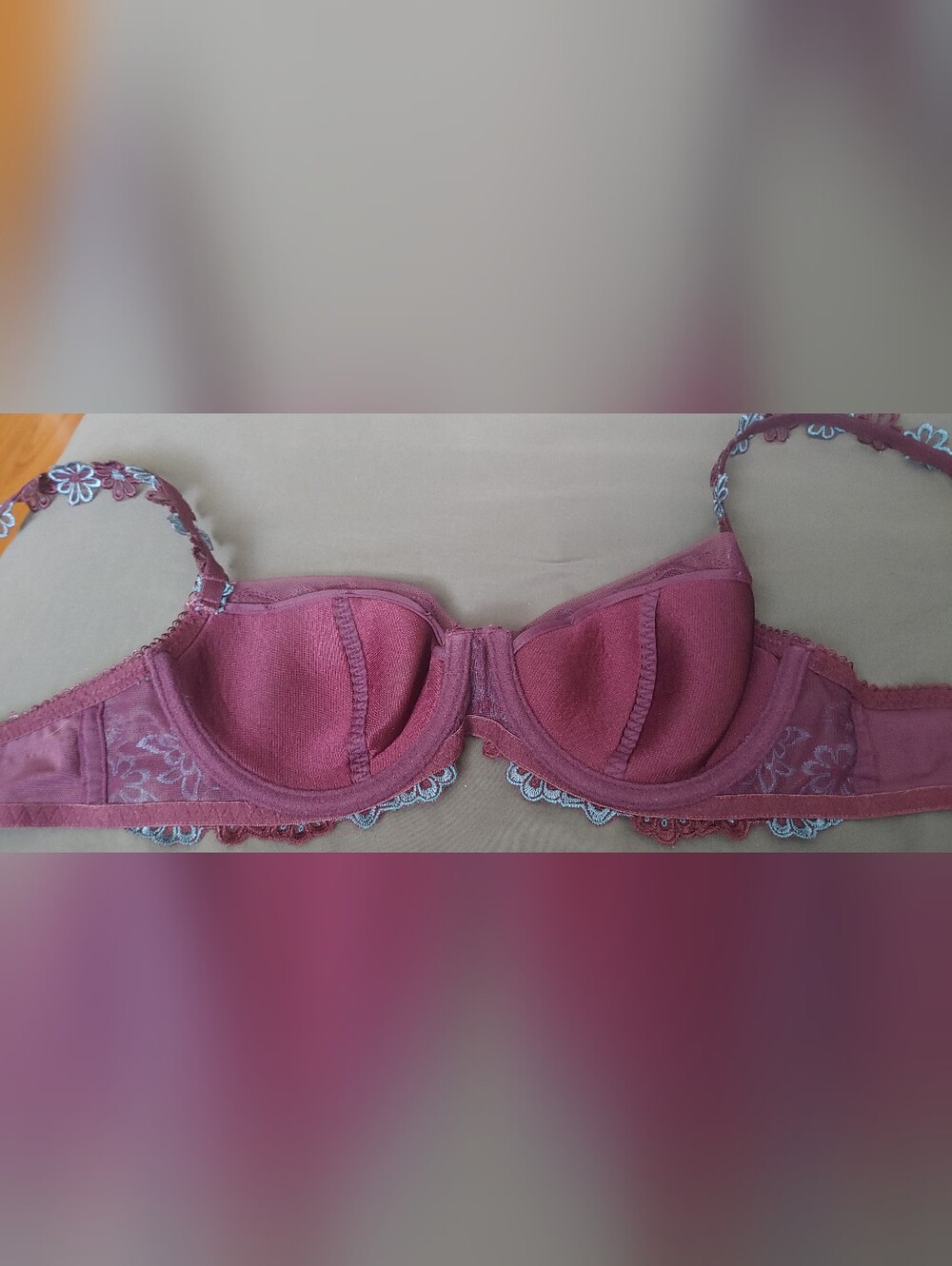 La Vie en Rose Lightly Lined Blue and Plum Bra with Periwinkle Floral Lace - Picture 6 of 8